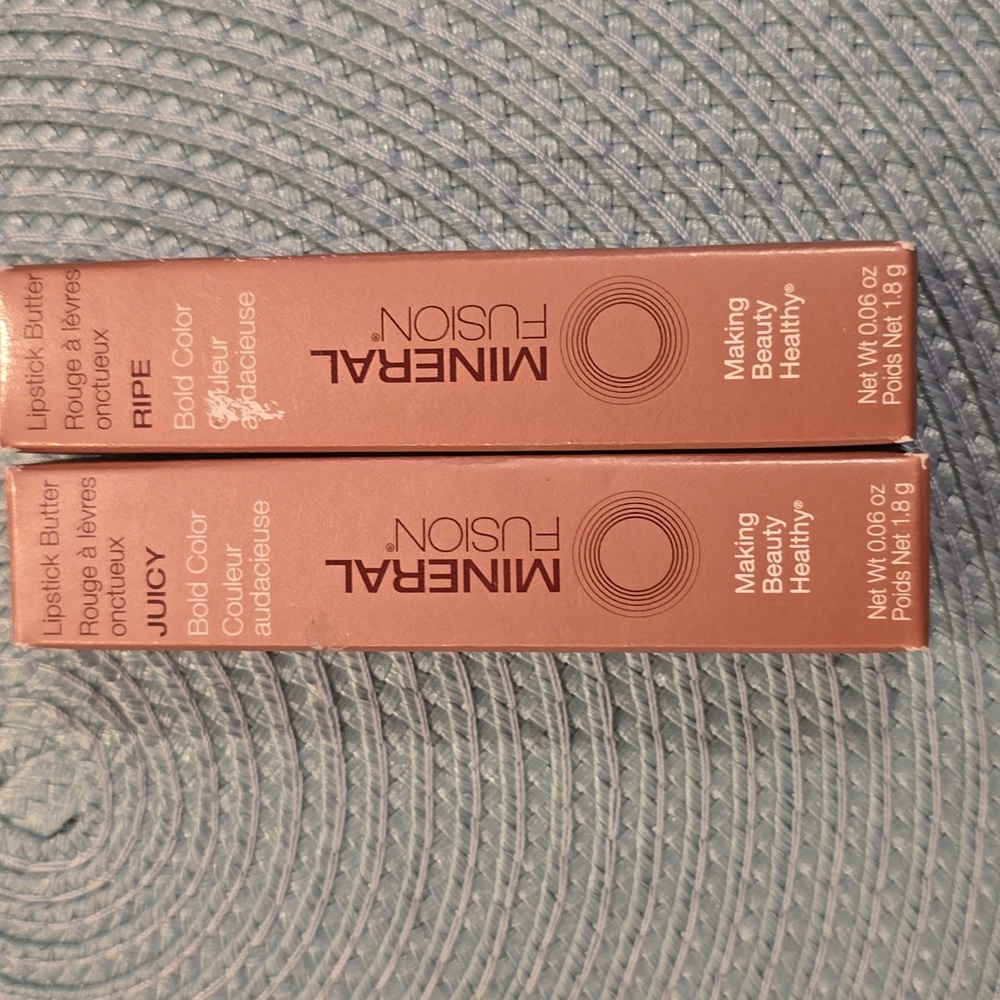 MINERAL FUSION MAKEUP BUNDLE OF 2 ITEM LIPSTICK BUTTER